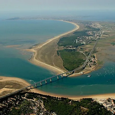 Studio Noirmoutier Plage Apartment La Gueriniere